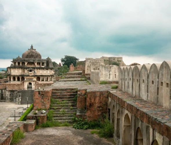 kumbhalgarh-sightseeing-tour-package