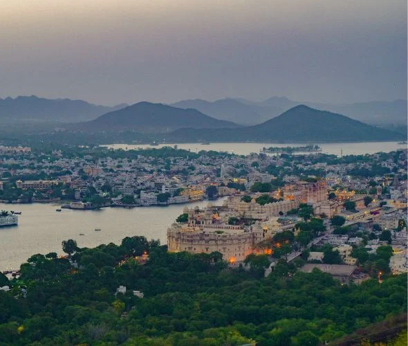 night-view-in-udaipur